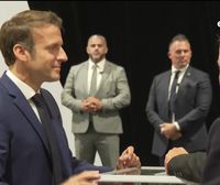 La coalición de izquierda y la alianza de Macron, cara a cara en la primera vuelta de las legislativas