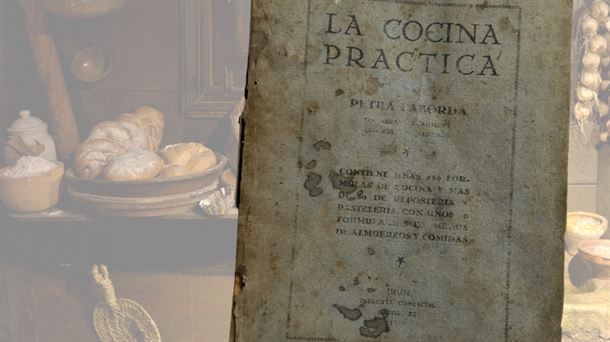 Portada del libro 'La cocina práctica' de Petra Laborda, editado en 1929