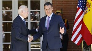 Sánchez y Biden se reúnen para aumentar la coordinación bilateral y la cooperación militar