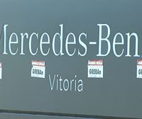 Amplio seguimiento en la novena huelga en Mercedes Vitoria