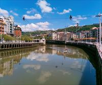 Kalealdia da el salto al agua, con espectáculos sobre la Ría de Bilbao