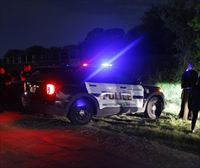 Detenidos tres sospechosos tras la muerte de 51 migrantes asfixiados en un camión en Texas