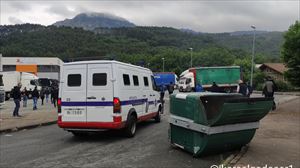 Un detenido en los piquetes de Iurreta en el segundo día de huelga del Metal