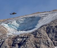 Al menos siete personas muertas y 13 desaparecidas en el desprendimiento del glaciar de la Marmolada