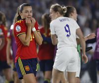 Ingalaterrak Espainia kanporatu du final-laurdenetan (2-1)