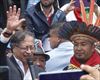 El izquierdista Gustavo Petro jura como presidente de Colombia