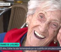 40 años sin perderse las fiestas de La Blanca y homenajeada a sus 100 años, conocemos Esther Espinosa