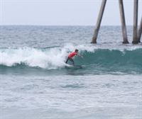Los representantes vascos comienzan con fuerza el Mundial de Surf