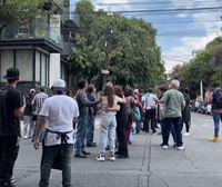Un fuerte terremoto de magnitud 7,4 sacude el centro de México y activa la alerta en la capital