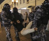 Más de 1.000 detenidos en las protestas pacifistas de Rusia tras la llamada a la movilización de Putin
