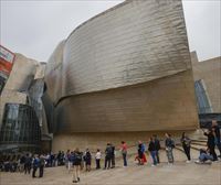 Guggenheim Museoa doan bisita daiteke, aldez aurretik sarrera erreserbatuta