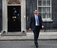 El nuevo ministro de Finanzas británico reconoce errores en la gestión económica de Truss