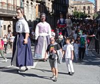 Miles de euskaltzalez labran el euskera en el Nafarroa Oinez de Tafalla