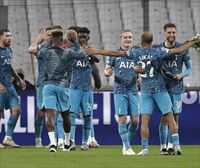 Tottenham y Eintracht pasan en el Grupo D; el Liverpool acaba segundo en el A