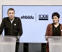 Euskal hezkuntzan aro berri bat irekitzeko deia egin dute EH Bilduk eta LABek