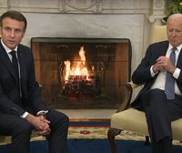 Macron se queja a Biden por las ayudas a las empresas renovables americanas porque perjudican a las europeas