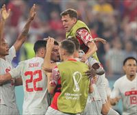 Suiza gana a Serbia la lucha por el segundo puesto; Brasil, primera de grupo pese a perder contra Camerún