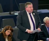 Marc Tarabella eurodiputatu belgikarraren etxea miatu du Poliziak eta ordenagailu batzuk konfiskatu dituzte