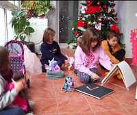 La Navidad ha sido especial para esta familia de Zumarraga que acoge a dos niñas ucranianas