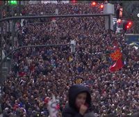 Miles de personas reivindican en Bilbao un nuevo tiempo sin políticas de dispersión