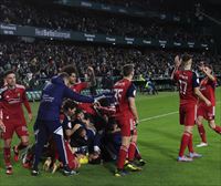 Un Osasuna heroico toma el Villamarín y elimina en los penaltis al campeón
