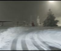 La A-15 cerrada en Pagozelai por el temporal de nieve