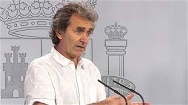 Fernando Simón conduce el BEI por Vitoria
