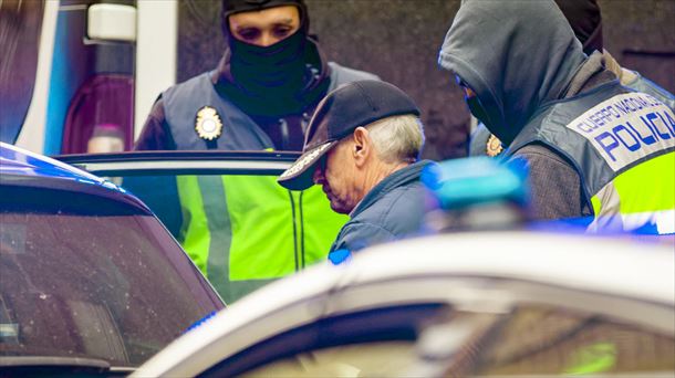 El hombre de 74 años detenido en Miranda de Ebro por el envío de cartas con material pirotécnico
