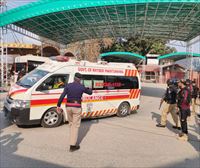 Gutxienez 59 pertsona hil eta 157 zauritu dira Pakistango meskita batean izandako atentatu suizidan