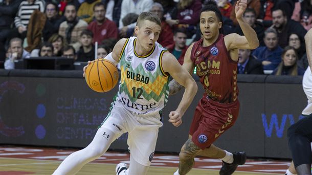 El Bilbao Basket se enfrenta al vigente campeón, el Tenerife