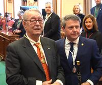 Beñardo García recibe la Medalla de Oro de Irun