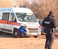 Zazpi pertsona atxilotu dituzte Bulgarian, kamioi batean 18 migratzaile hilda aurkitu ostean