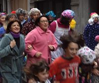Tolosa da inicio a su gran día de carnaval con la diana