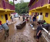 Al menos 36 muertos y 40 desaparecidos en Brasil debido a las inundaciones y desprendimientos