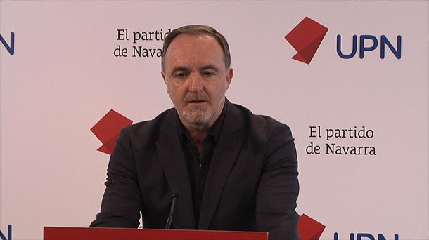 Captura de imagen de un vídeo de EITB de la intervención de Esparza hoy en Pamplona.