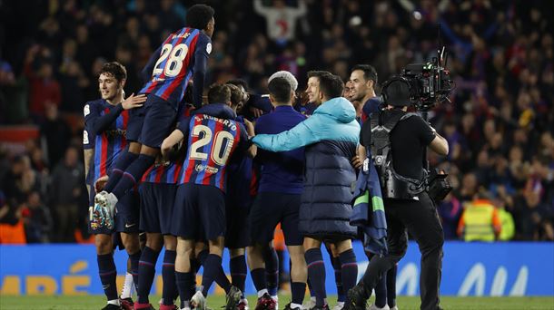 Los jugadores del FC Barcelona celebran una victoria reciente. Foto: EFE. 
