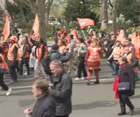 Miles de personas salen a protestar en Iparralde contra la reforma de las pensiones