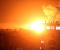 Israel bombardea Gaza y Líbano tras el lanzamiento previo de cohetes  