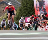 Demi Volleringek Flèche Wallonne klasikoa irabazi du, Ardenetan duen nagusitasuna berretsita