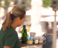 El sector hostelero de Costa Brava ofrece alojamiento para atraer a los empleados