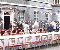 Miles de británicos celebran hoy la coronación de Carlos III con comidas populares y picnics
