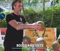 Aprendemos a jugar a los Bolos a Katxete: deporte autóctono de la margen izquierda y Encartaciones 