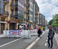 Cientos de personas salen a la calle en San Sebastián en contra del modelo urbanístico del Ayuntamiento