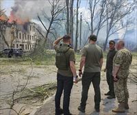 Gutxienez lau pertsona hil dira Errusiak Ukraniako ospitale baten aurka egindako eraso batean