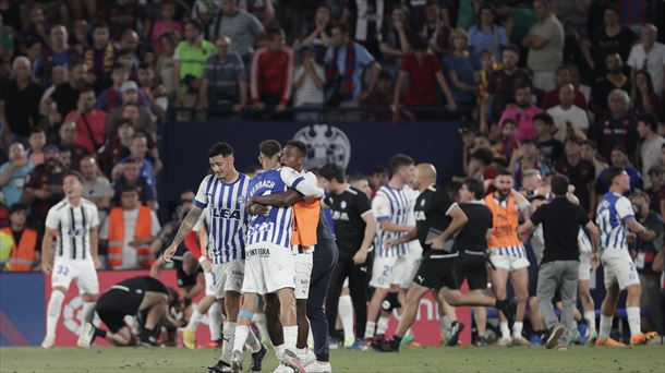 Alavés adds its sixth promotion to the First Division in 102 years of history