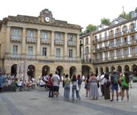 Piden que la Plaza de la Constitución de San Sebastián recupere la denominación Plaza Nueva