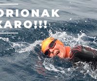 La guipuzcoana Txaro Tomasena, de 77 años, la mujer más longeva en cruzar a nado el Estrecho de Gibraltar
