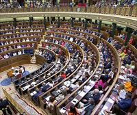 El euskera, el catalán y el gallego se escucharán más en el Congreso y van camino de ser oficiales en la UE
