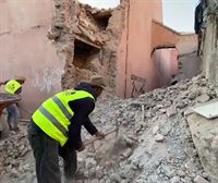 Continúan las labores de rescate de las personas atrapadas bajo los escombros tras el terremoto de Marruecos