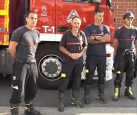 Vuelven a Vitoria-Gasteiz los bomberos vascos desplazados en Libia para las labores de rescate